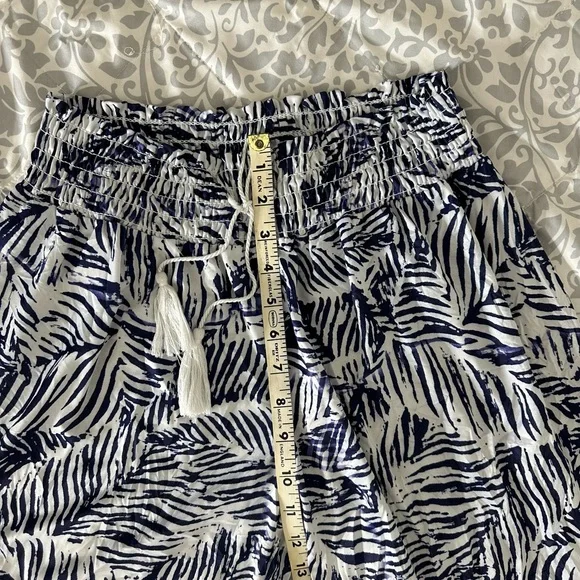 Navy and White Leaf Print summer pants M - Picture 4 of 8